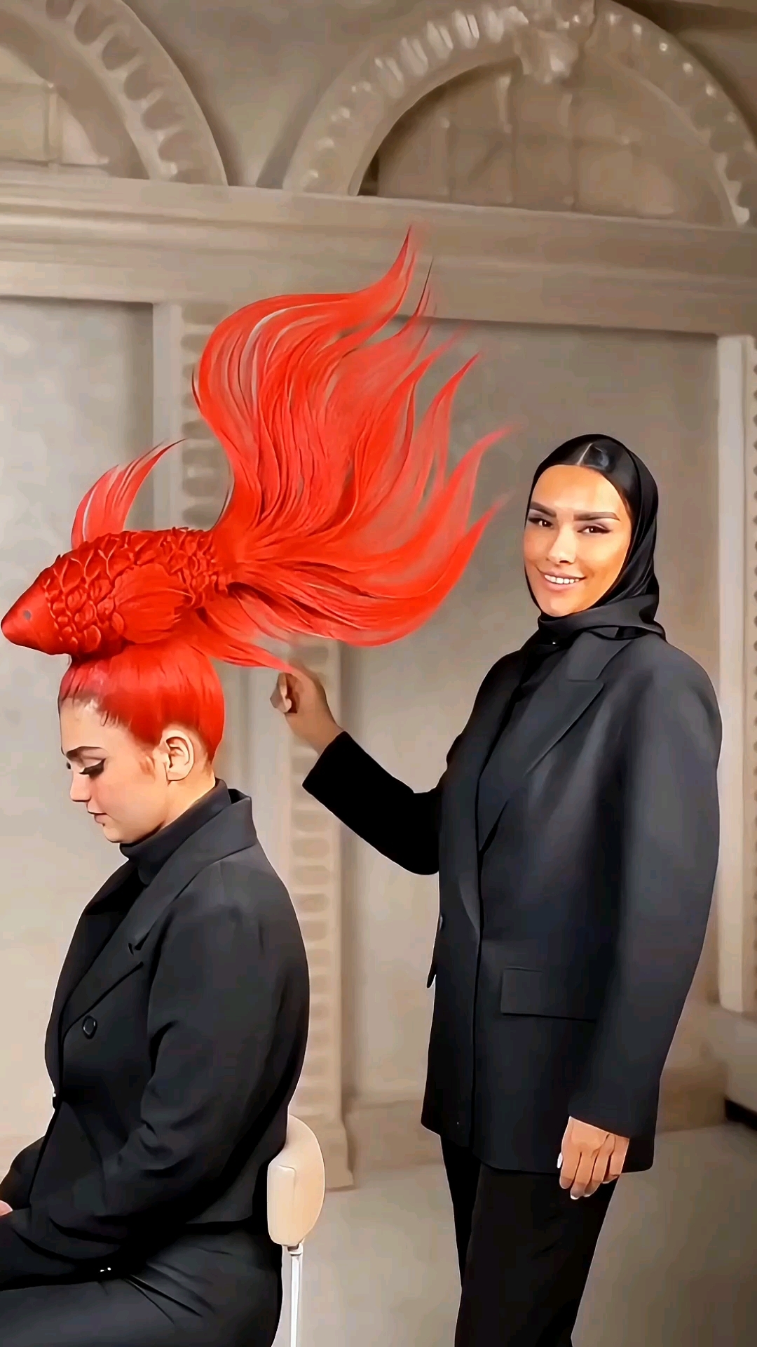 国外的造型挑战赛，女人的作品竟是一条鱼