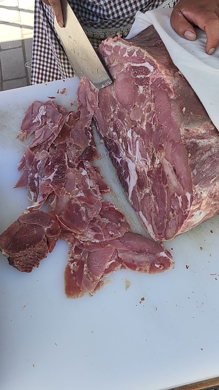河南睢县豫东名吃垛子羊肉,吃着不膻不腻,夹上热烧饼更好吃