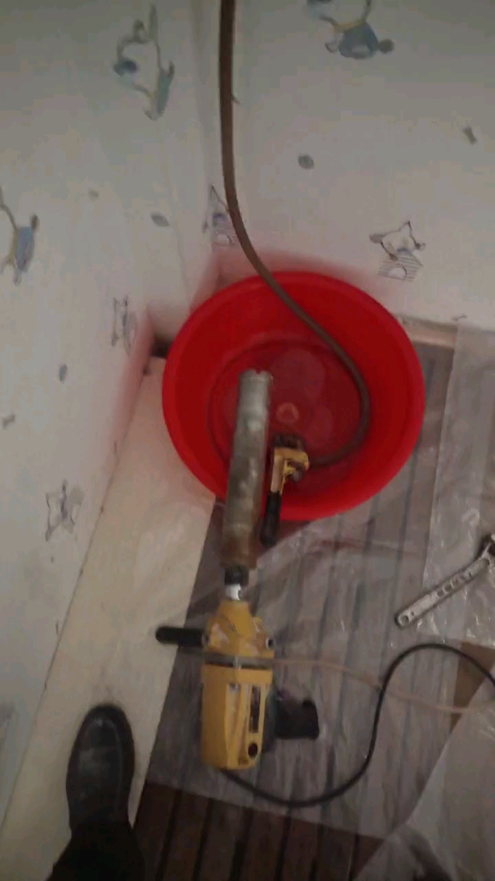 各种各种下水道疏通和墙体打孔