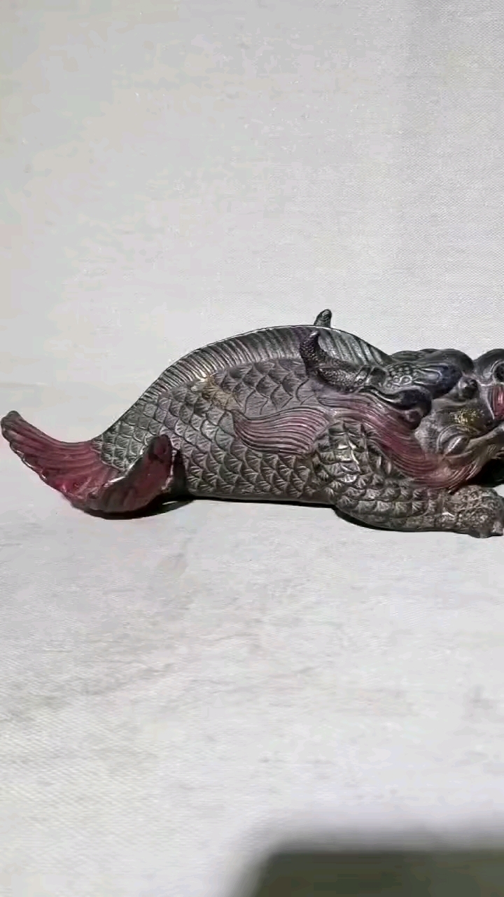 清代老铜器摩羯鱼铜摆件,非常重,铸造精美,长25.5厘米,
