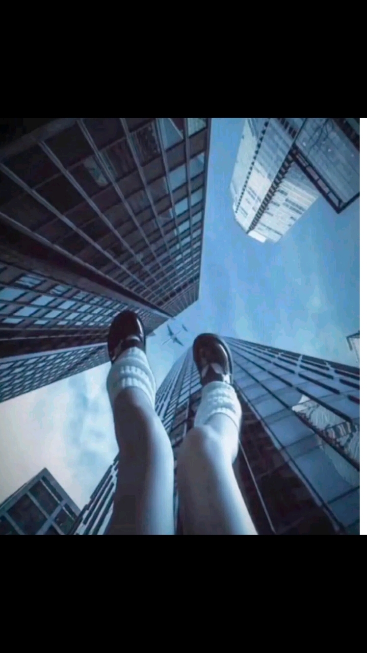 嘻嘻你们要的伤感头像来啦