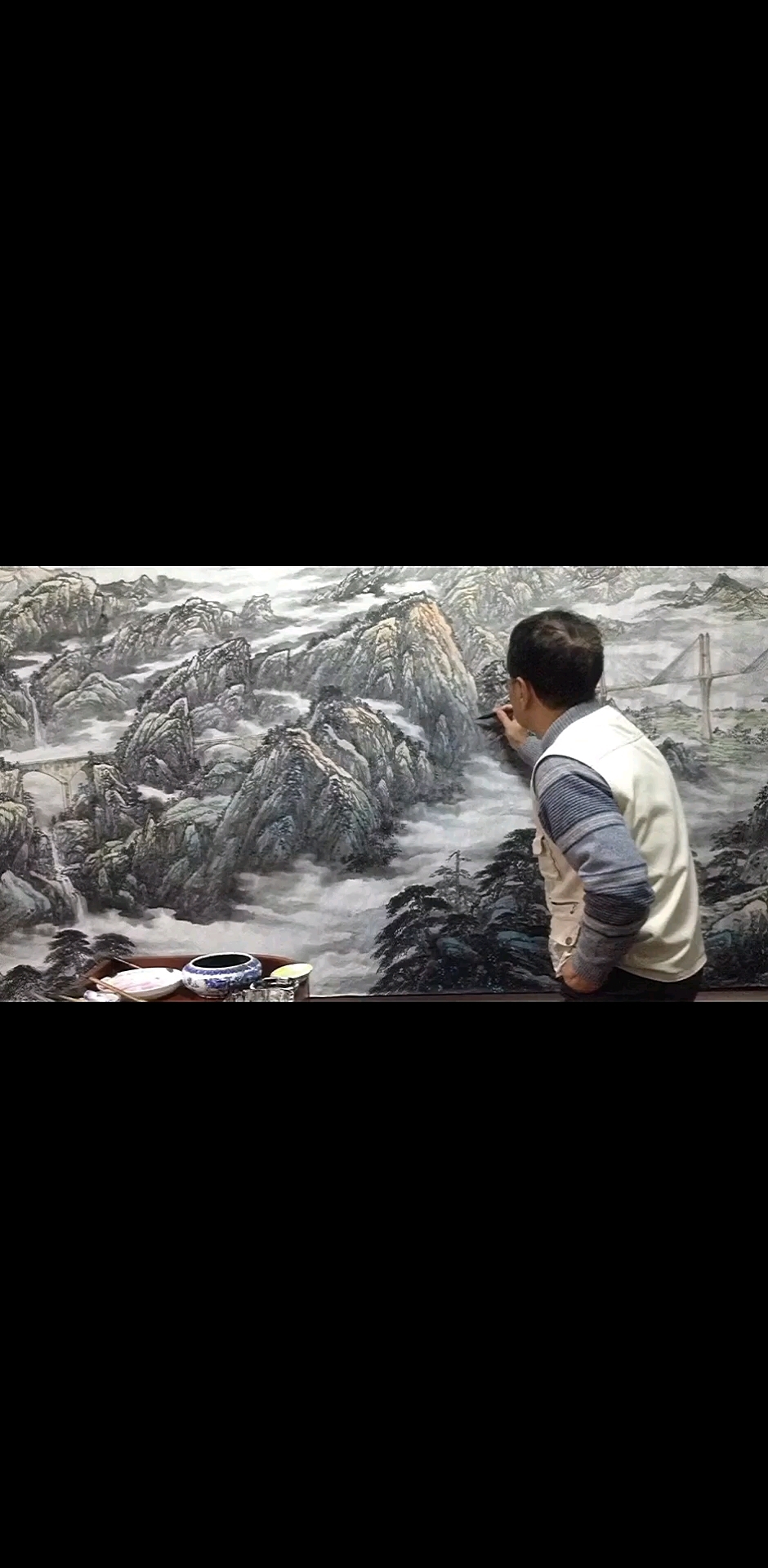 唐凤鸣教授竖幅山水画作品欣赏