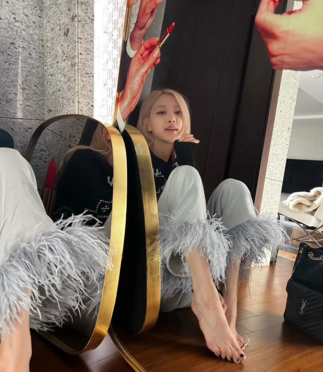 女明星脚丫——blackpink成员朴彩英