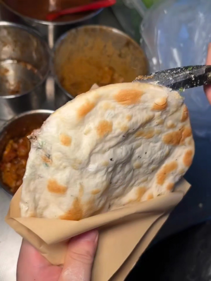 香酥鸡烧饼是谁发明的啊,真的好好吃!