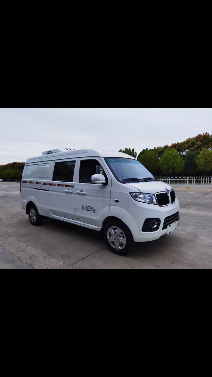 金杯新海狮面包冷藏车,蓝牌面包车,市区通行无忧!