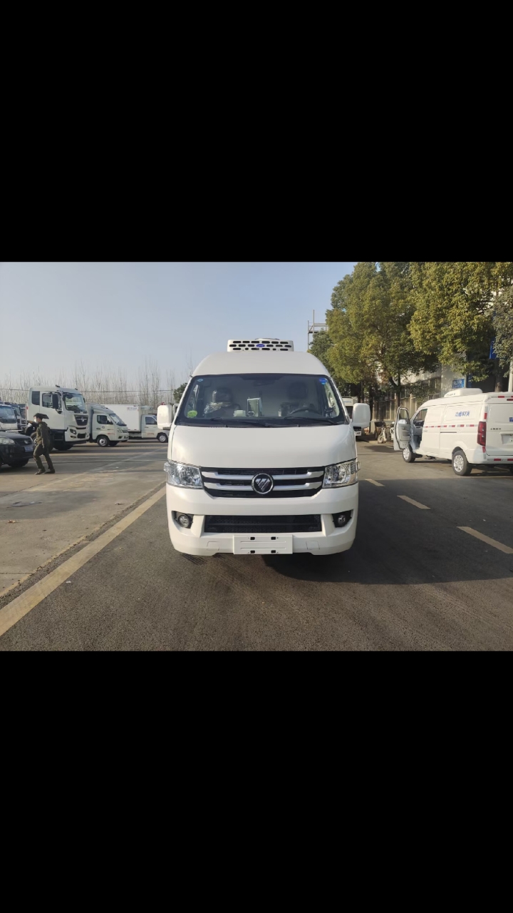 福田G7面包冷藏车5.5方,冷藏车厂家,市区通行面包车!