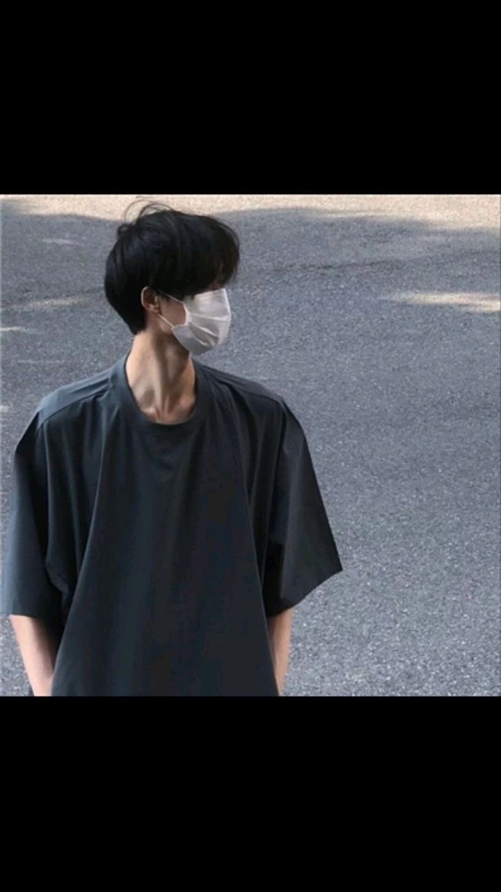 男生的头像来了你们谁要拿去吧