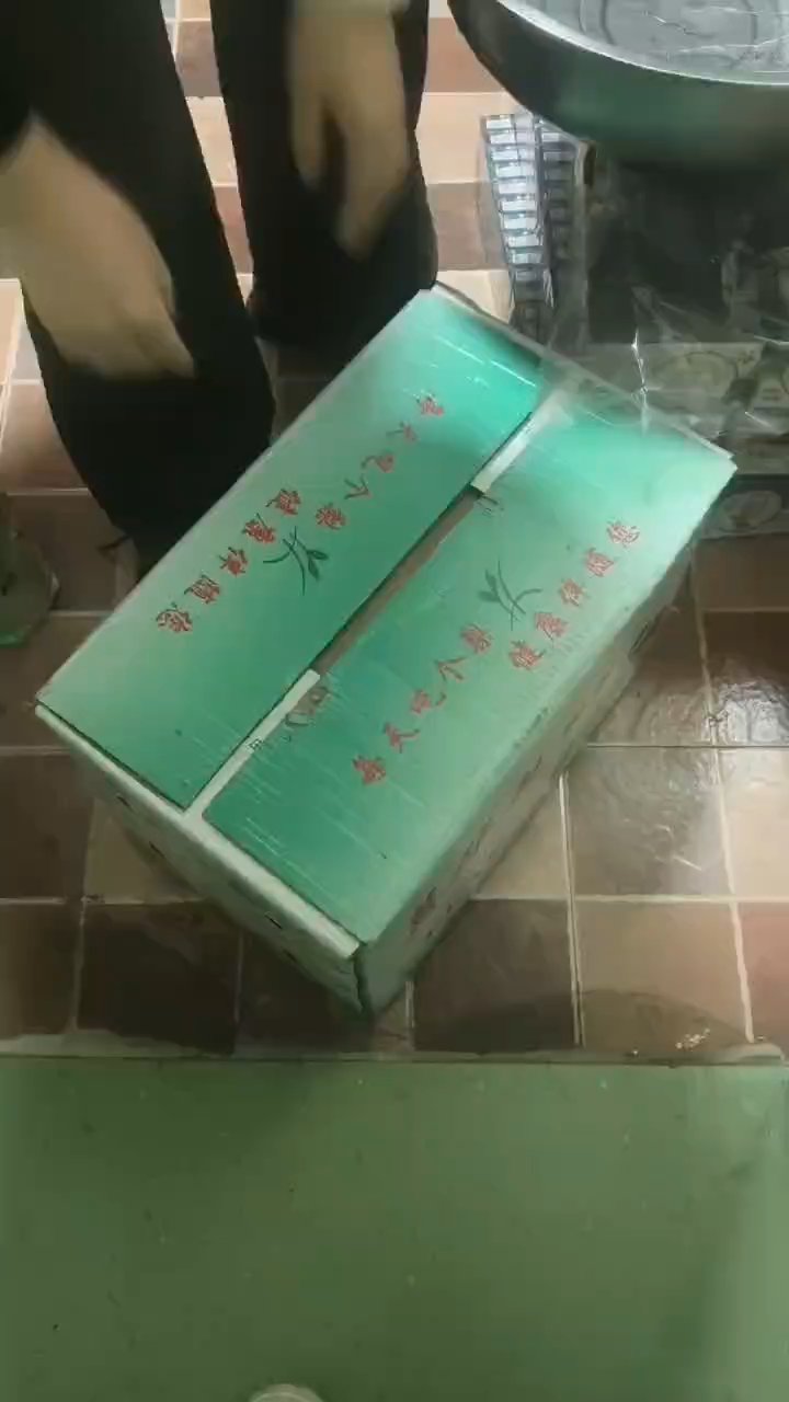 未来星幼儿园   喝梨汤,润肺清心,献给宝贝们最温馨的爱