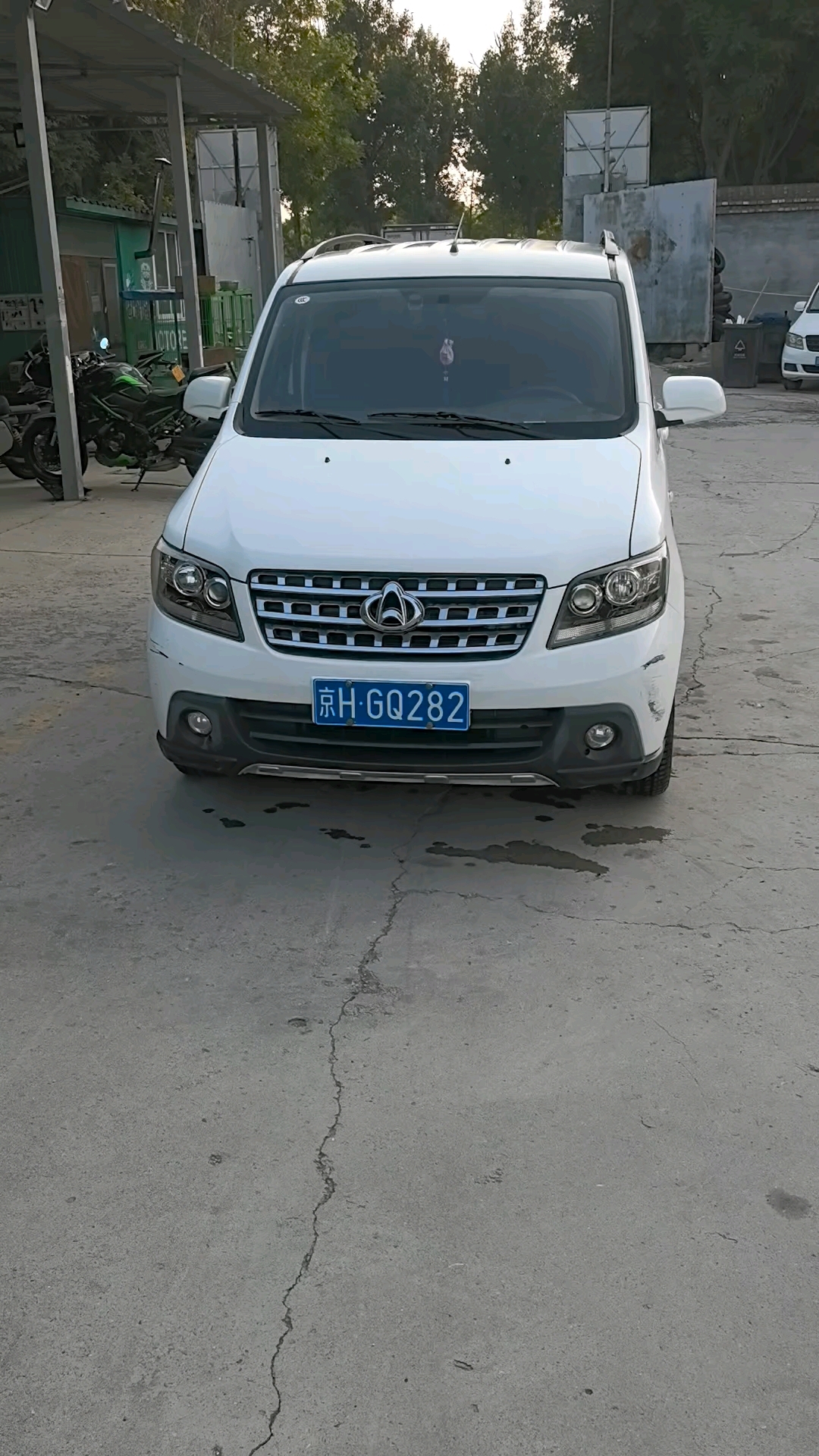 17年1月长安欧诺五座封闭货车,精品车况