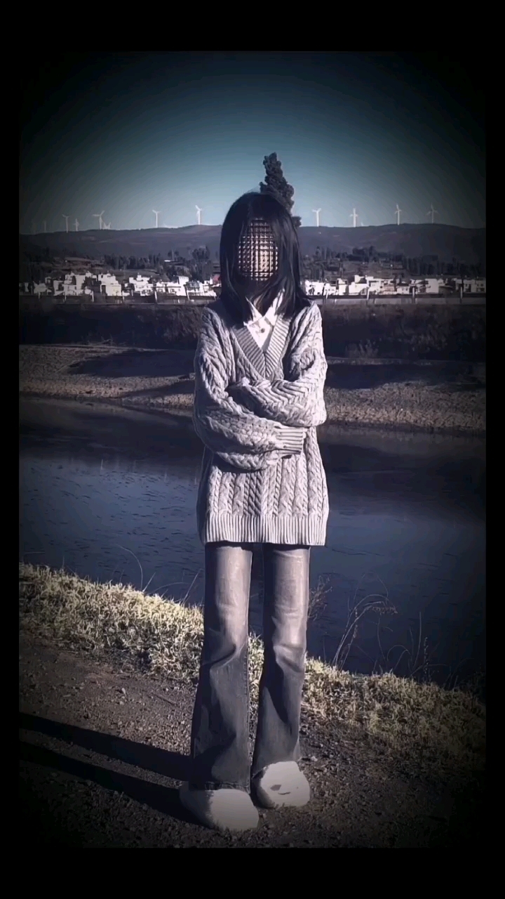 真人女微拽伤感素材