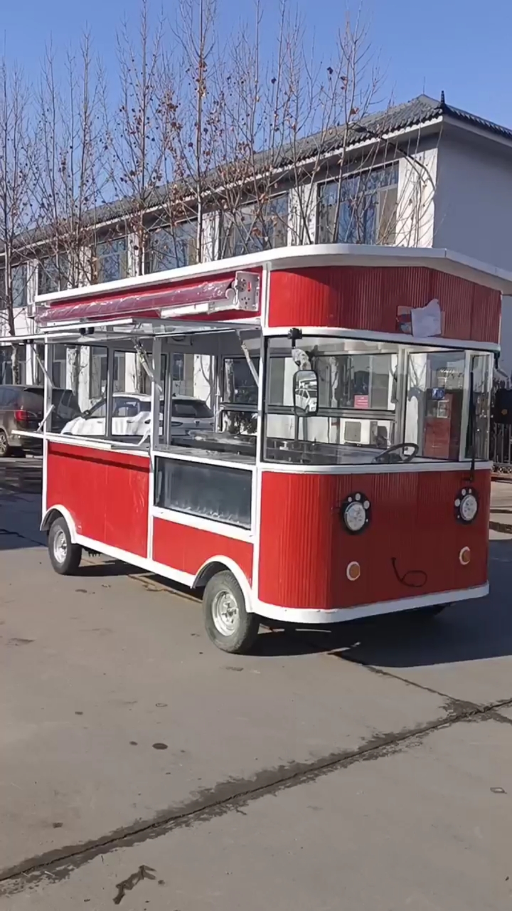 两个人操作的小吃车餐车,早餐粥车,内饰功能都可以定制