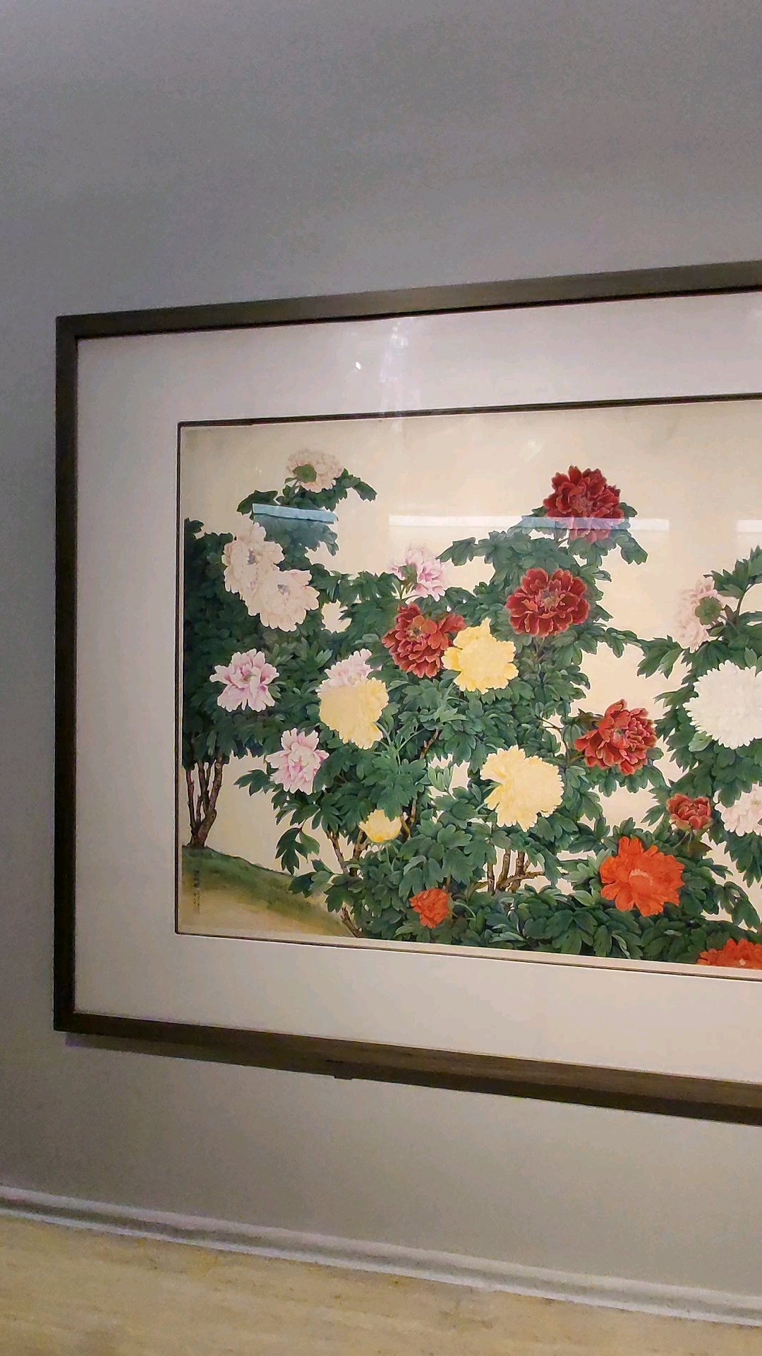 于非闇(1889-1959)是中国近现代著名工笔花鸟画家