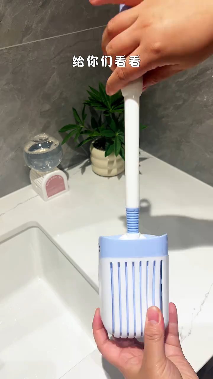 鲸鱼马桶刷：实用又美观的设计