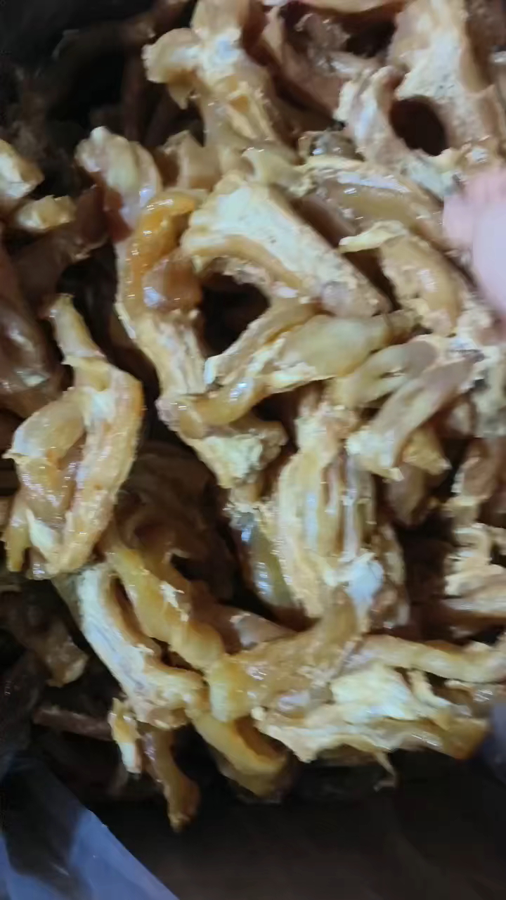 新年快到了,我在郑州万邦卖五香牛肉,你在什么地方做什么