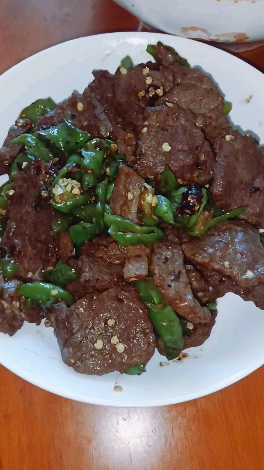 来看看我吃今天中午吃什么菜