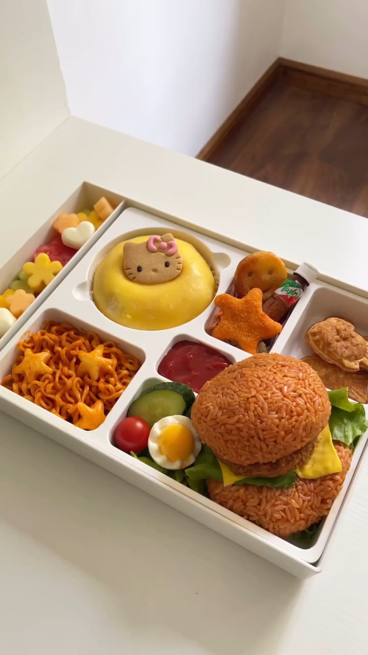 闺蜜午餐盒|米汉堡+大福+小食