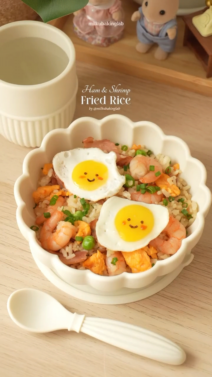 『美味儿童餐』太阳蛋虾仁培根炒饭~