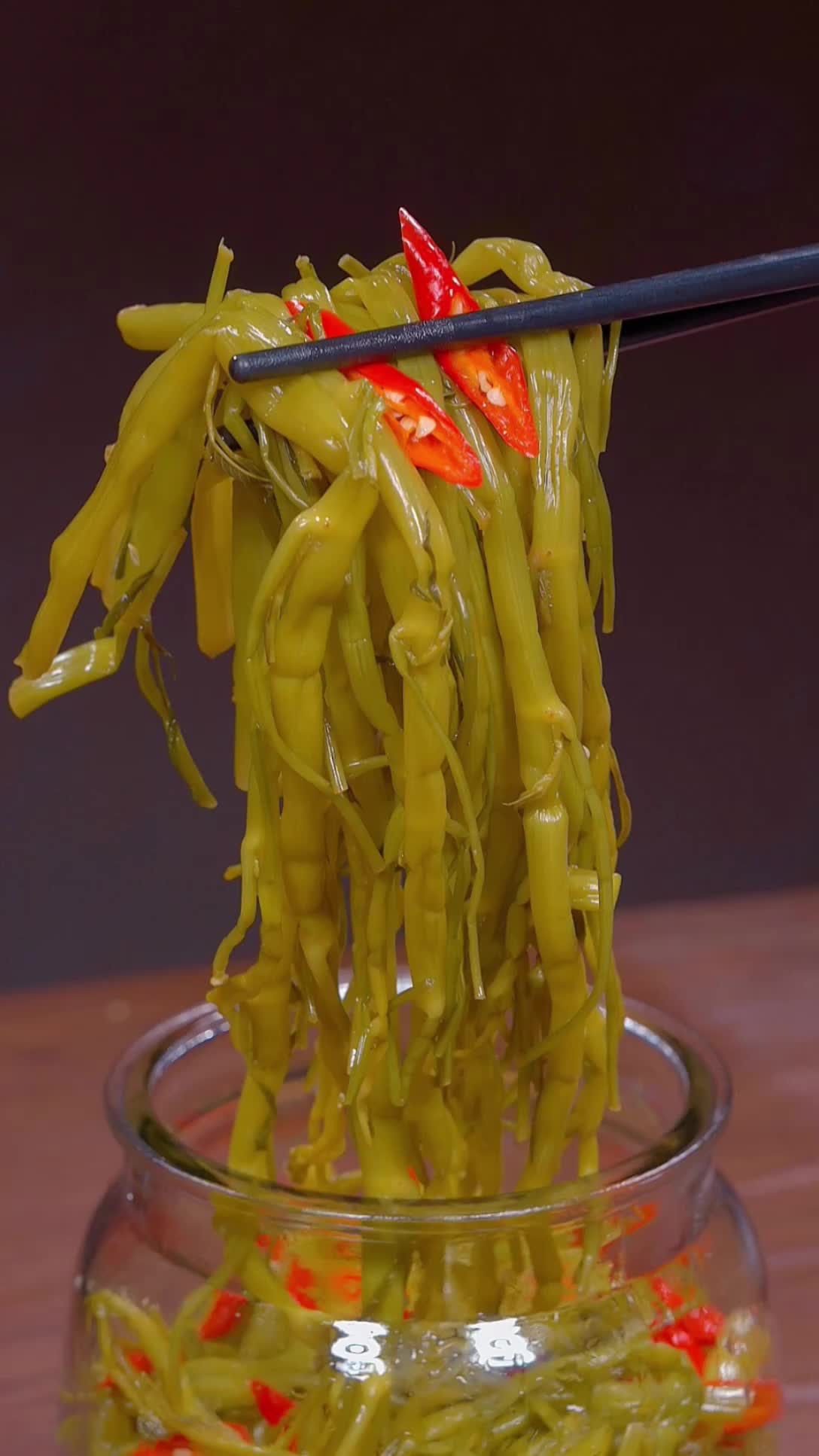 空心菜梗这样做你吃过么?做成冰糖酸好吃又下饭!