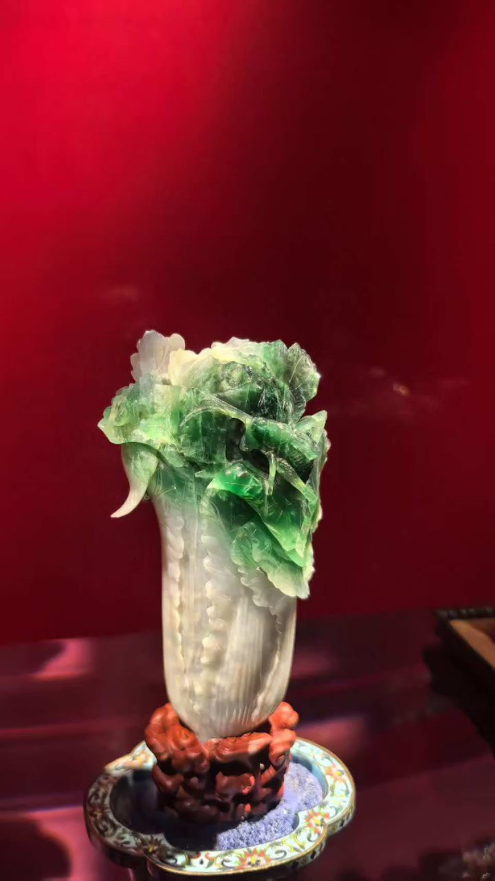 见到国宝玉白菜,一起发发发。