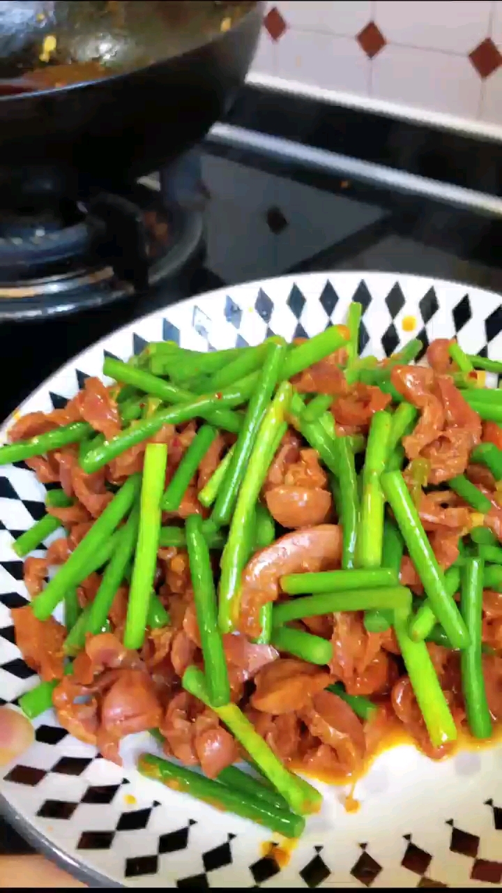 爆炒鸡胗#禾盟小郡肝