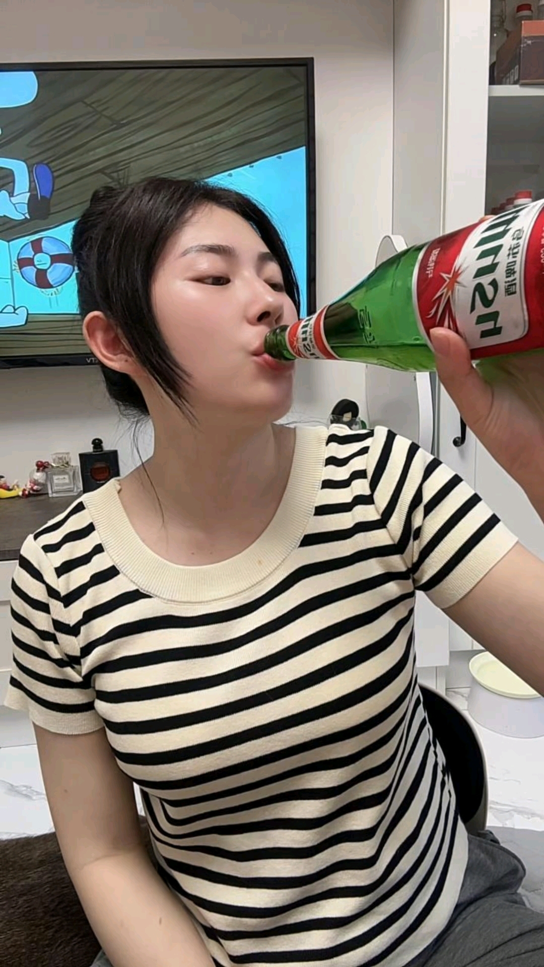 奥尔良烤鸡,配上酸甜咸口的冷面,这饭菜不喝点?#奥尔良烤鸡 