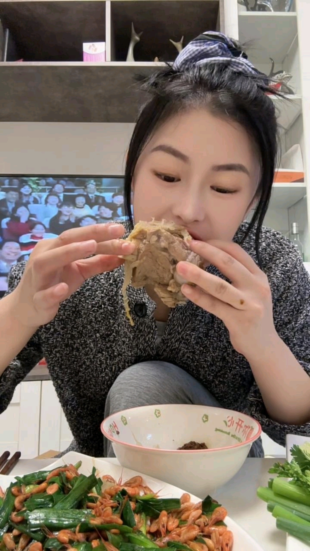 今天自己做的酸菜大骨头，厨艺没丢#酸菜炖大骨头 #微醺时刻