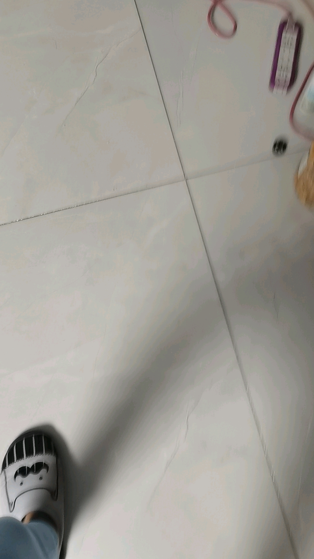 今天我过生日,这是蛋糕的样子,开箱