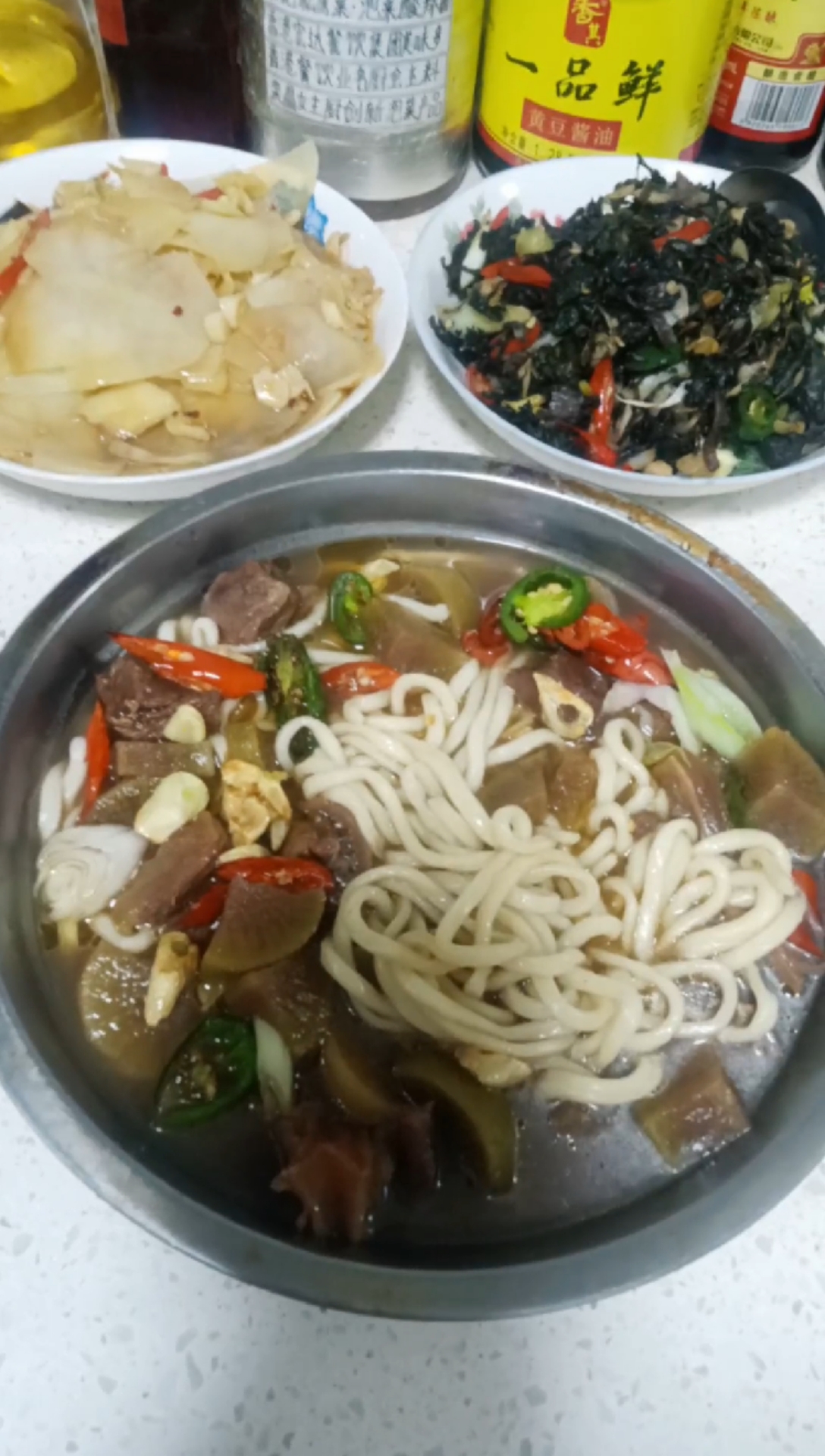 栾记私房菜创始人栾晶女主厨金牌牛肉面,食神菜系风味好吃!