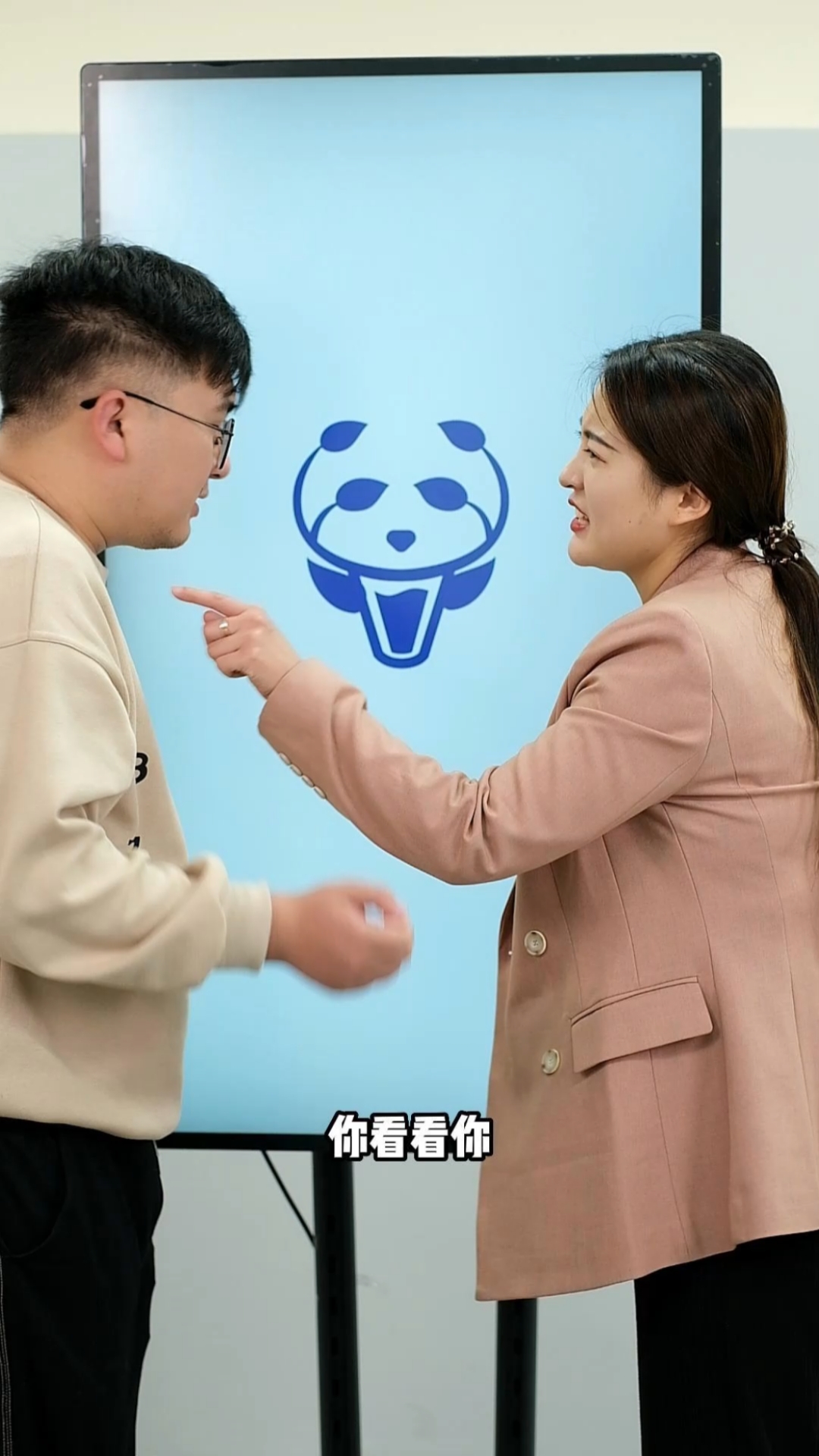 我这么用心的设计logo,这么的专业,客户最后居然.....