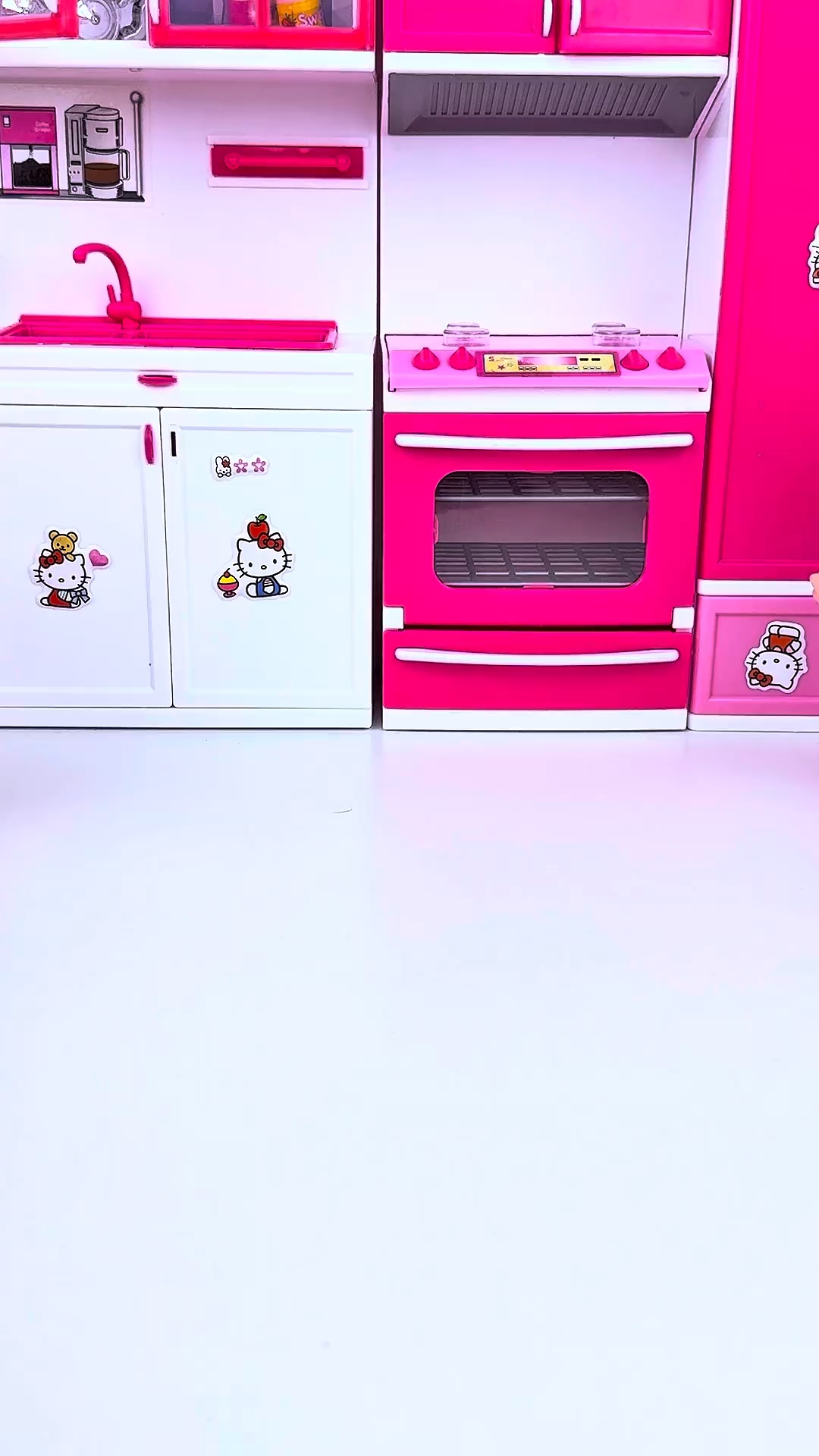 碰碰狐和鲨鱼宝宝的美味午餐时间#儿童玩具推荐#