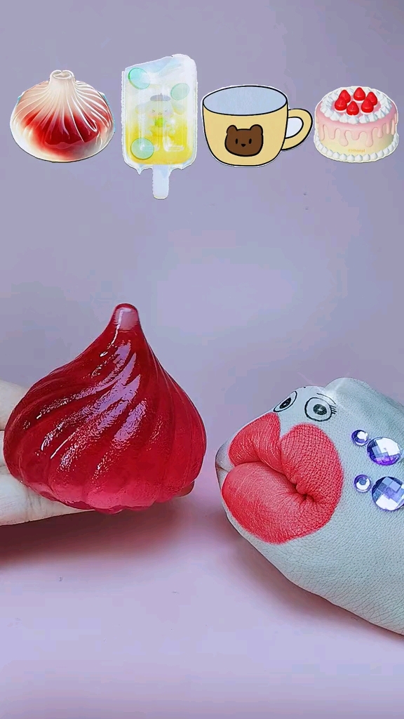 趣味美食,把果冻做成各种卡通造型的样子,有果冻大包子和雪糕