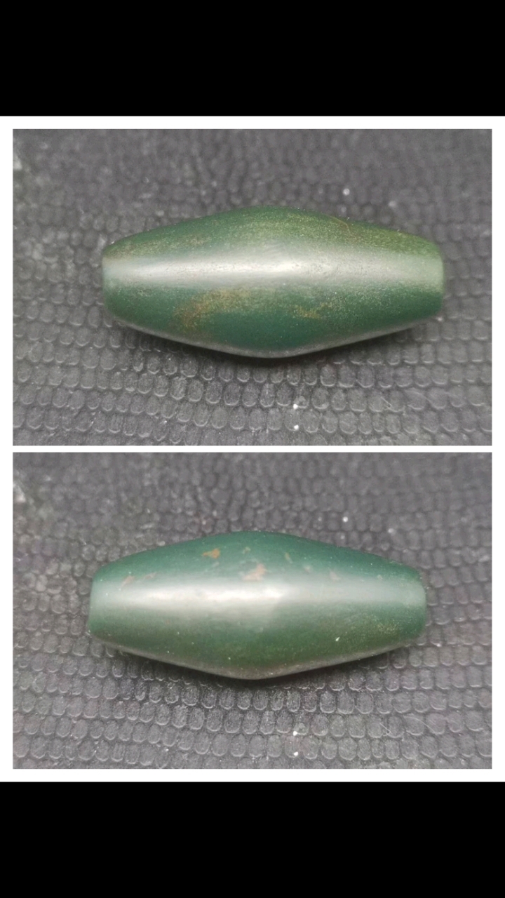 绿鸡肝玛瑙古珠