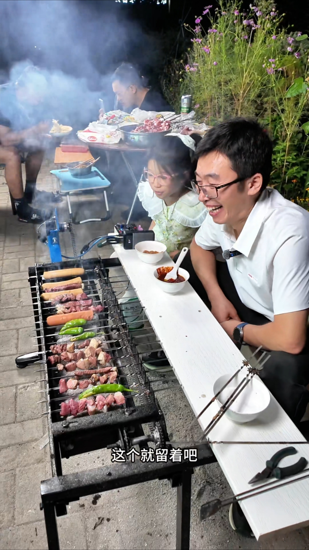 【自制  旋转烧烤炉  可折叠,碳槽可调升降,使用充电宝供电