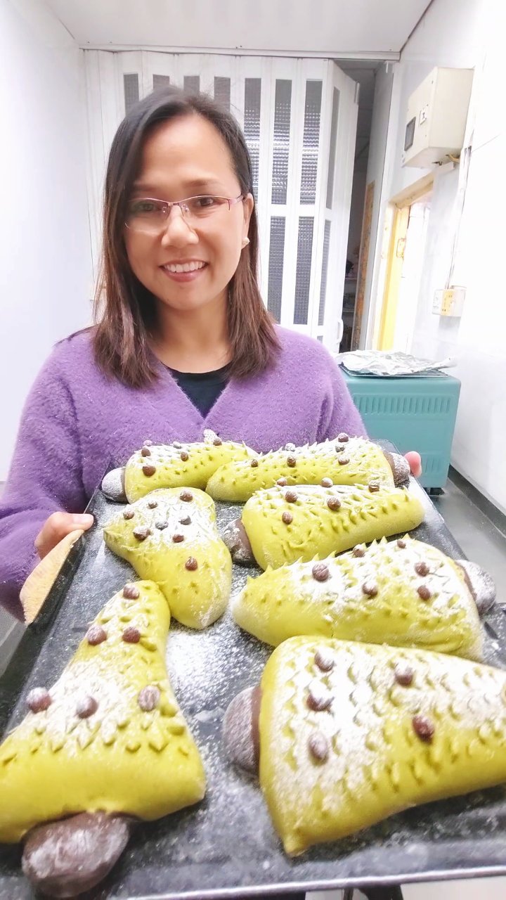 自制圣诞树面包,节日氛围满满