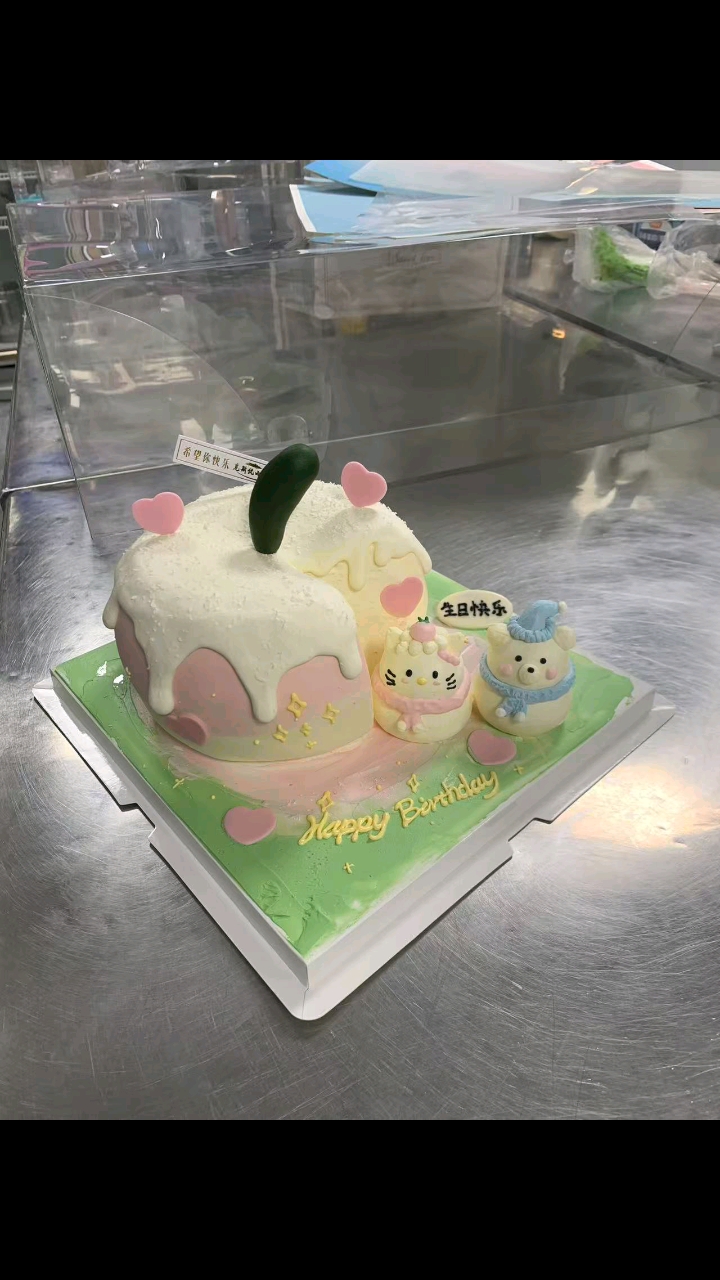 苹果生日蛋糕,定制动物奶油蛋糕
