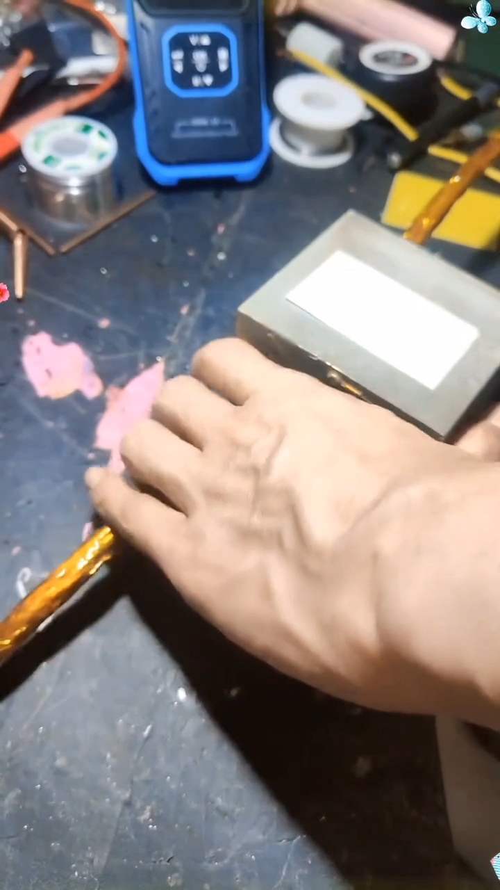 新手容易制作的微波炉点焊机教程