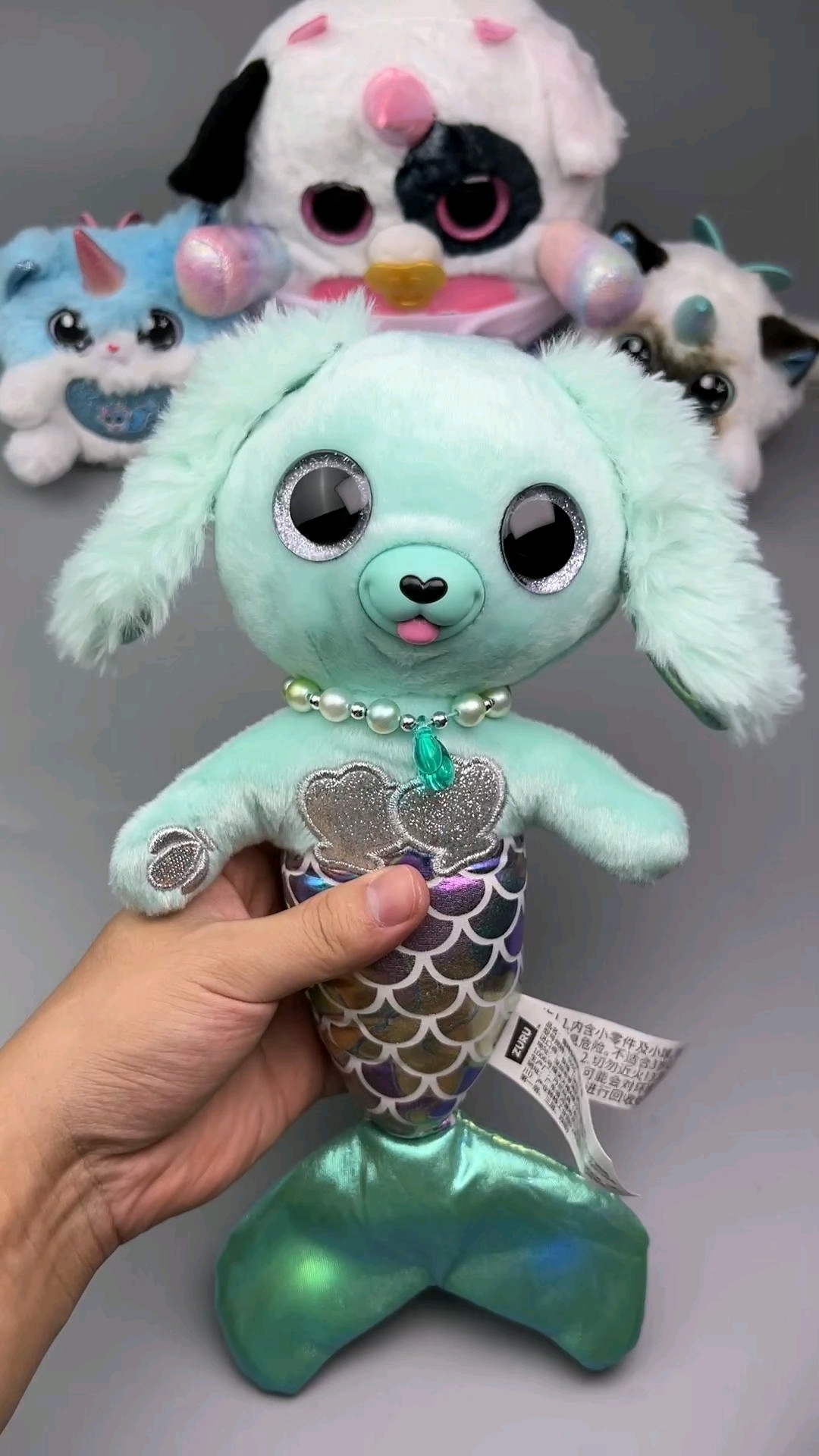 Zuru佩特宠物灵动美人鱼,不单单是毛绒玩具,还有声光效果噢