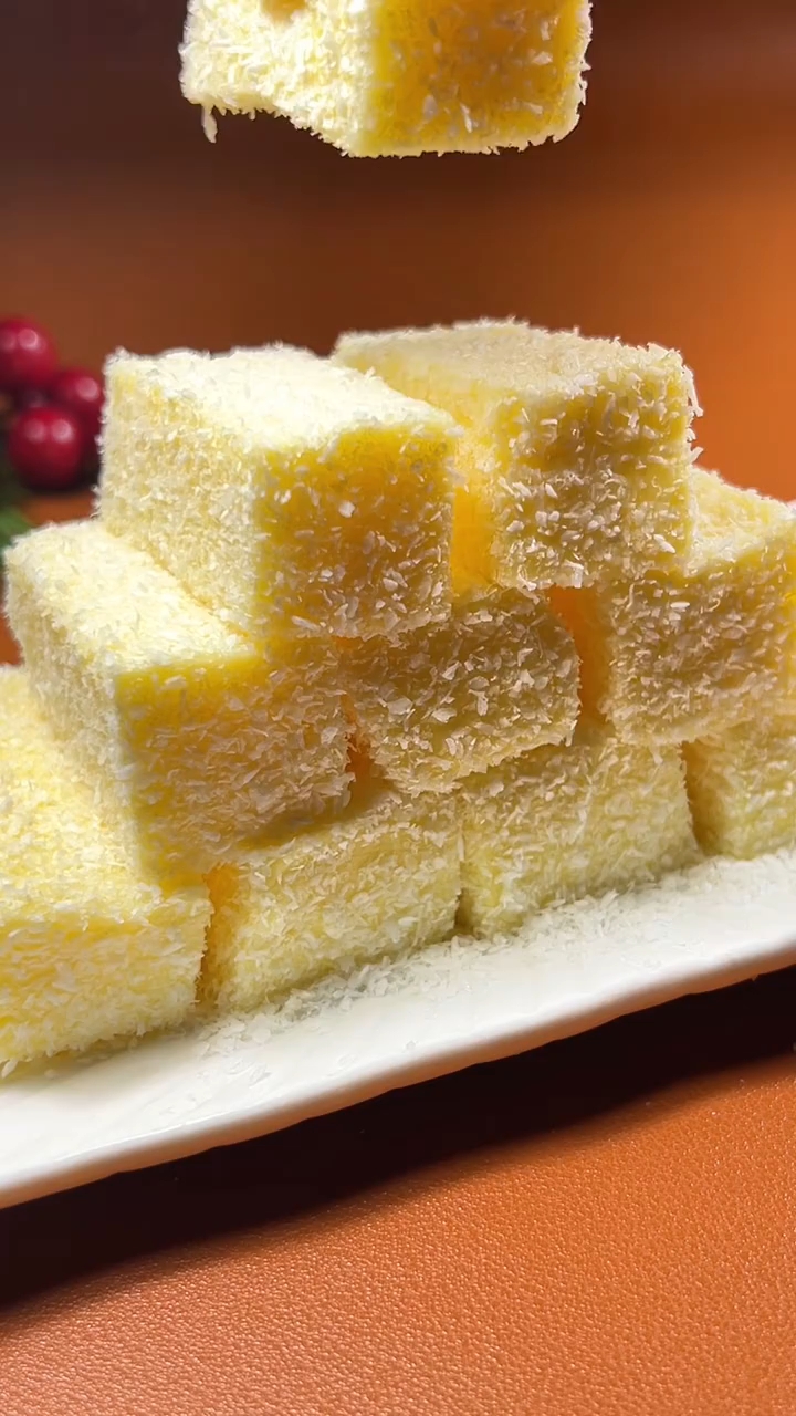 牛奶鸡蛋奶糕 鸡蛋+牛奶强强联合！这款奶糕嫩到心坎里太好吃！