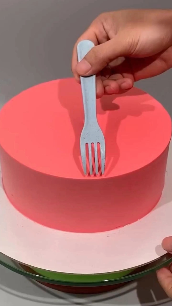 女孩子最喜欢的十款美味小蛋糕做法！