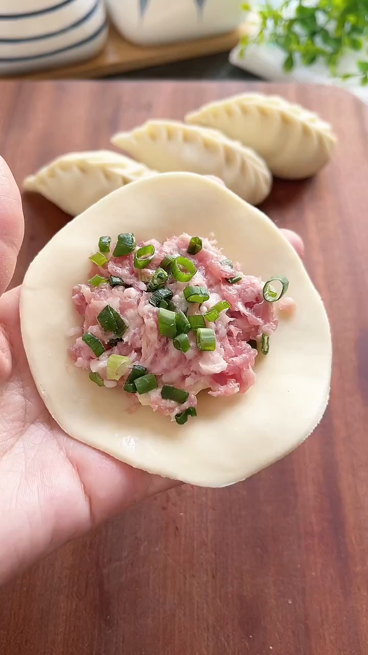 麦穗饺子慢动作手法教程来了,简单易学一看就会,你学会了吗?