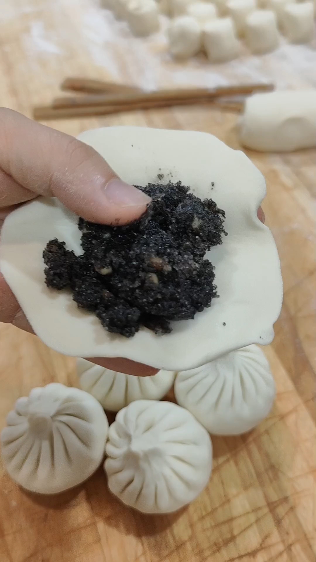芝麻花生馅包子慢动作手法教程!看一遍就会!有喜欢的收藏试试吧