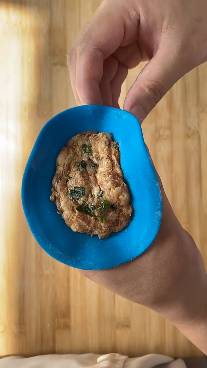 麦穗饺子慢动作手法教程来了,简单易学,有喜欢的收藏试试吧!