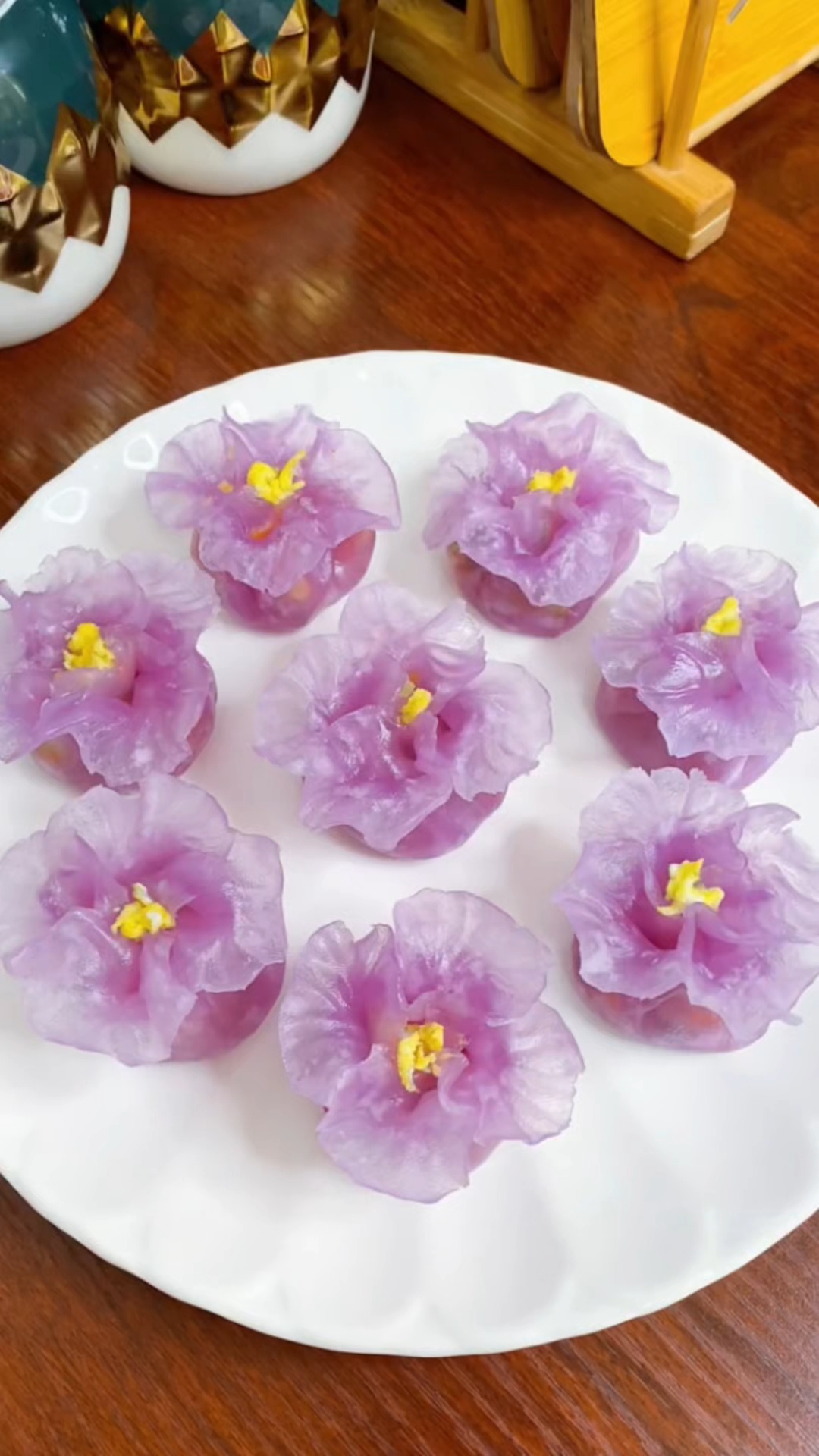 花朵水晶蒸饺详细慢动作手法教程！你学会了吗？