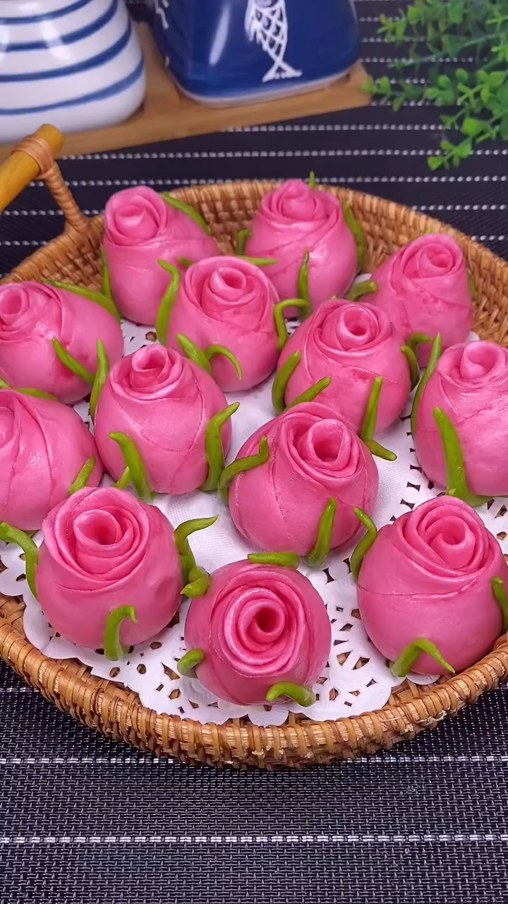 玫瑰花馒头详细教程来了,简单又好看,有喜欢的收藏试试吧!