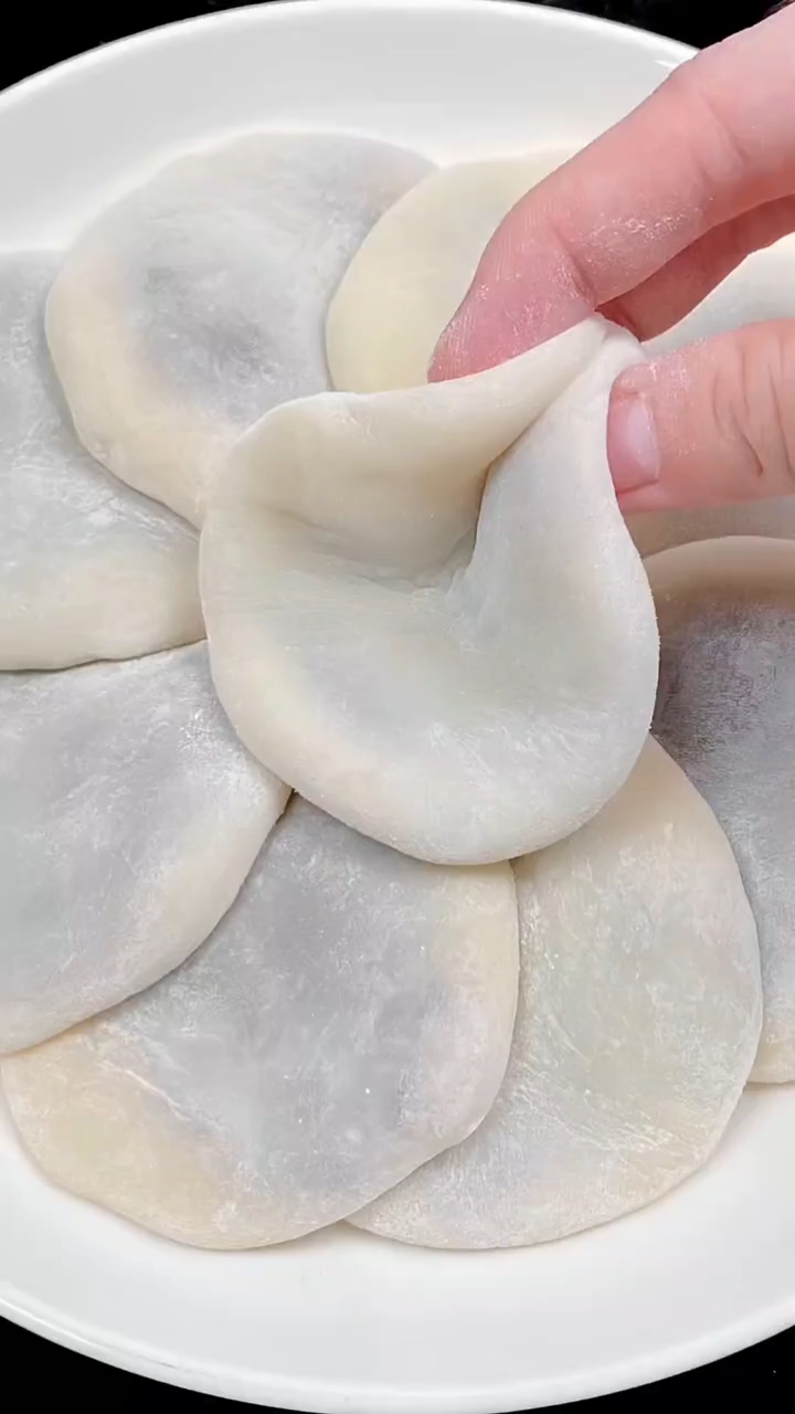 过年妈妈们一定要学会八种面食做法孩子们吃的合不拢嘴！