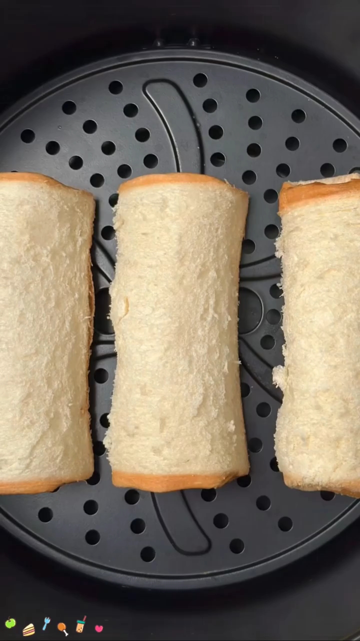 有空气炸锅就能做六种吐司做法，大小朋友都爱吃！