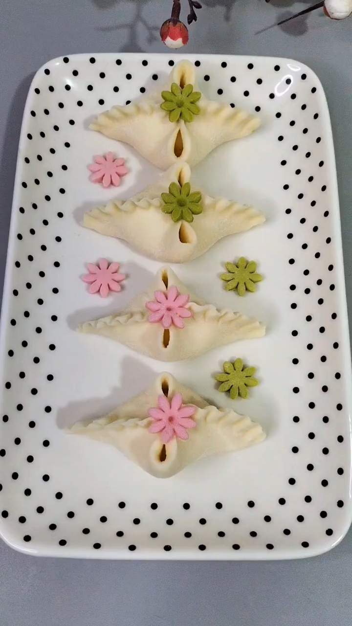 #花边蒸饺手法教程#面食分享#手工面食制作