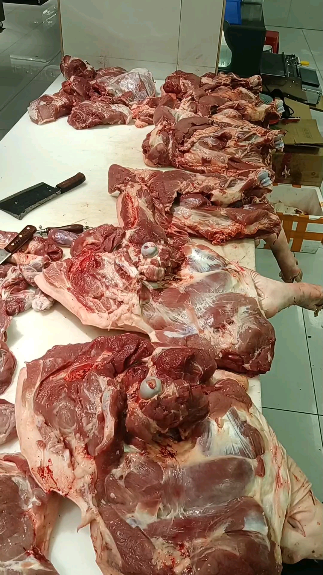后腿肉分割