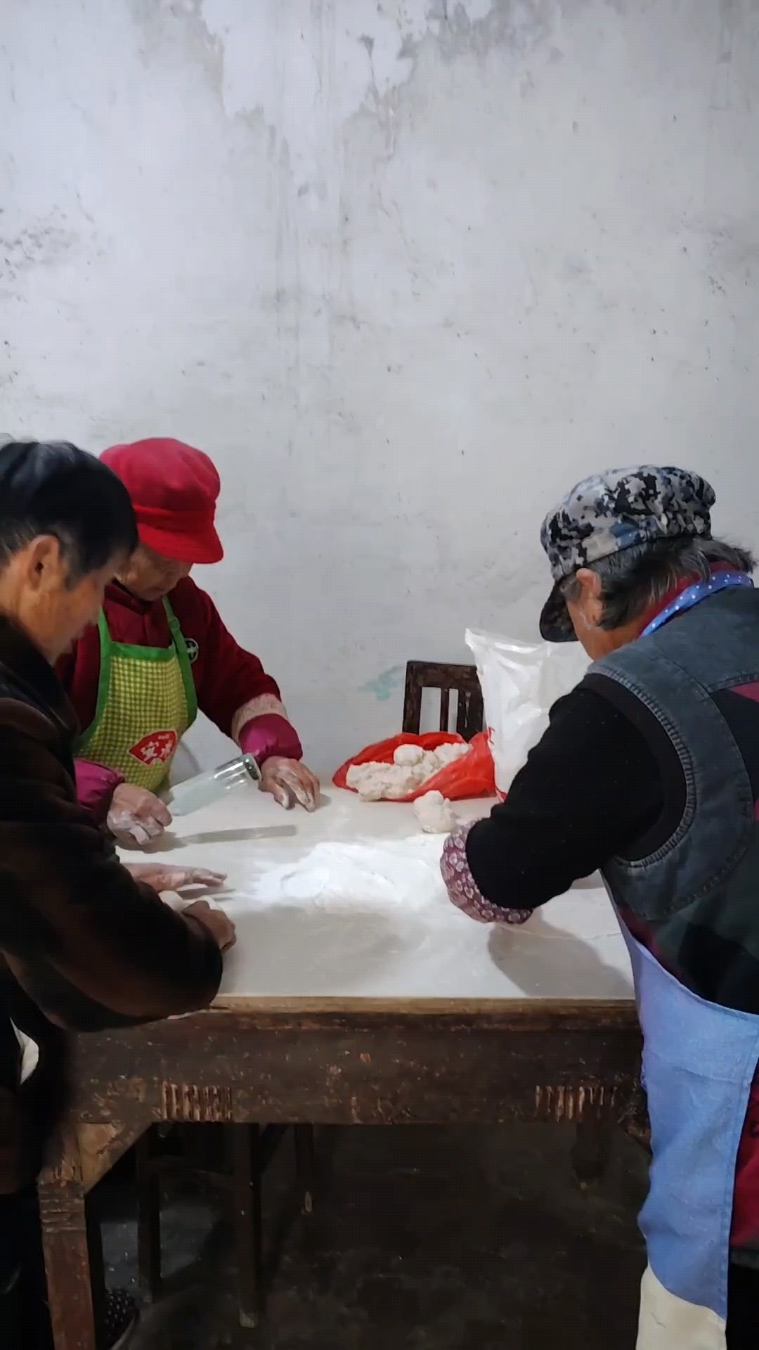 农村手工制作美食,黄梅鱼面