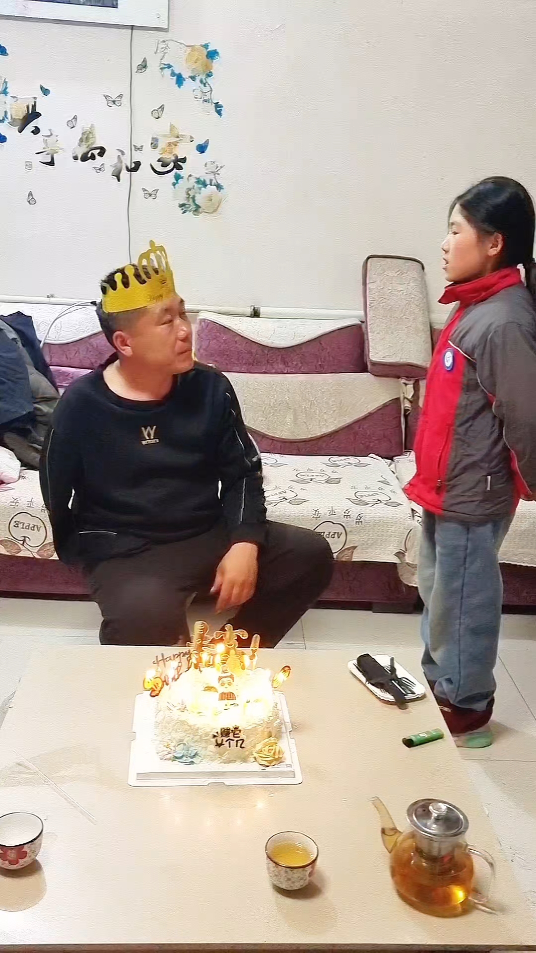 闺女长大了，老爸谢谢你的祝福，也祝福你平安快乐长大